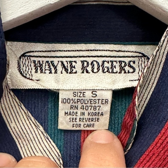 VINTAGE Wayne‎ Rogers button down women’s size S striped colorful - Picture 4 of 5